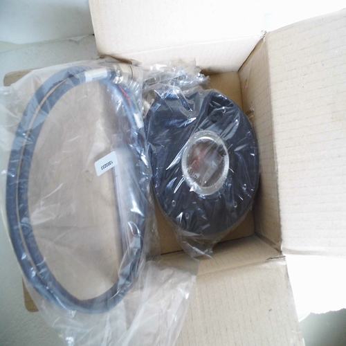 * special offer sale * new original authentic Watanabe encoder HLE45P-1024H-3F.AC spot