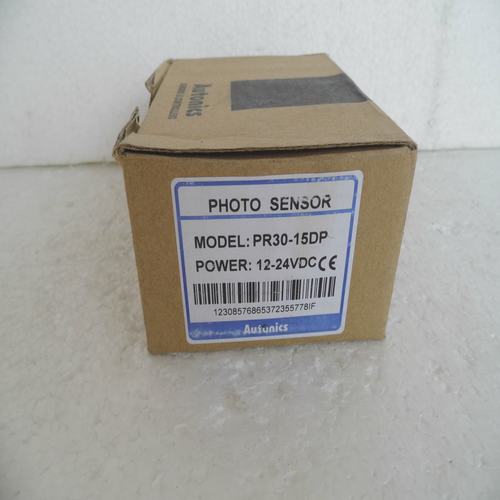 * special sales * brand new original authentic Autonics sensor PR30-15DP