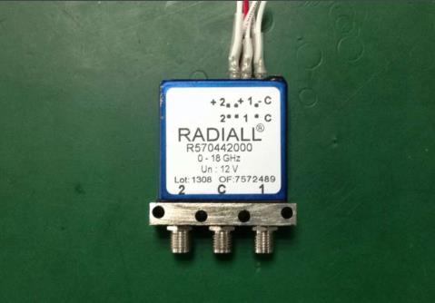 RADIALL R570442000 0-18GHZ SPDT RF coaxial switch 12V SMA