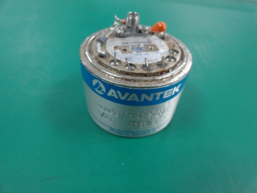 Y088-4205 8-18GHZ AVANTEK voltage controlled oscillator 15V