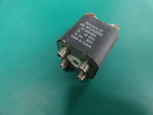 R566463 0-18GHZ RADIALL double knife double throw RF microwave coaxial switch SMA 24-30V