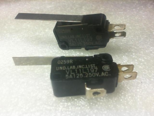 OMRON OMRON VL11L197 micro switch 250VAC....125VAC//5A