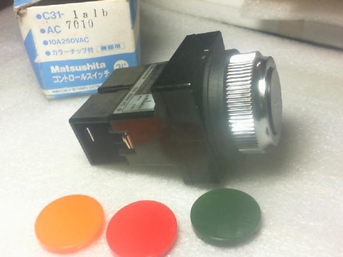 Japan's C31-1A1B button emergency stop switch 250VAC/10A/600VAC/1A...