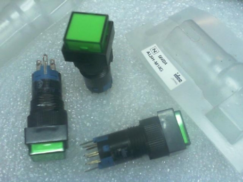 Japan and the AL2-A button switch with lock pin eight.125VAC/1A/30ADC/1A/24V lights.