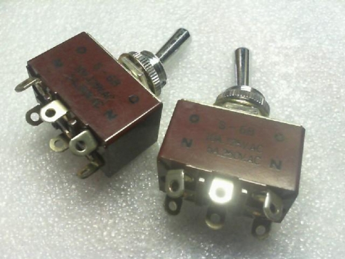 Japan NKK button switch [S--6B]250VAC/5A/125VAC/10A]. lioujiao second Aberdeen