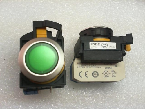 IDEC push button switch with lamp /CW4L-1E10Q4G button switch with lamp