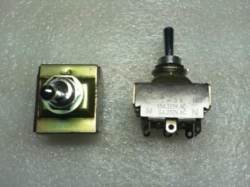 Japan NKK button switch S-39/250VAC/6A/125VAC15A one after another.