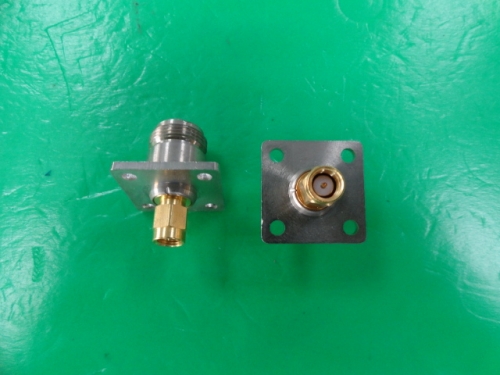 SUHNER N/SMA DC-18GHz RF flange coaxial adapter