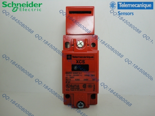 XCSA711 authentic Schneider safety switch XCS-A711