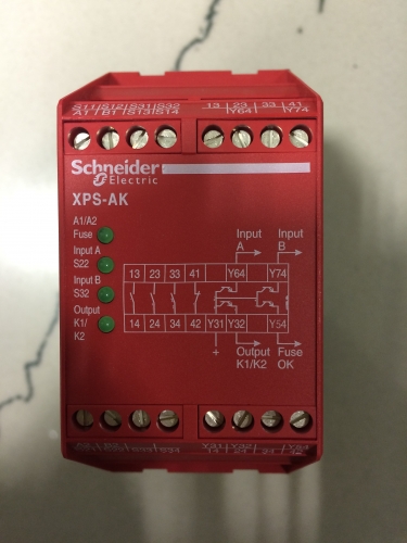 [genuine] Schneider Schneider security module XPSAK311144