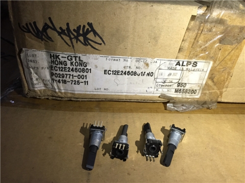 EC12E246080 1ANO ALPS encoder [no stepping] handle with thread length 29MMF