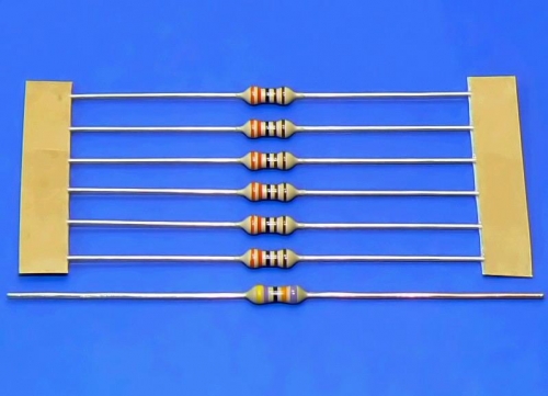 The 718 resistor factory high precision low temperature drift RJ24-1/4W-1% 100R 100K series resistance