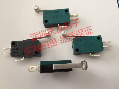 Ultra high quality micro switch limit switch with three pulley wheel button micro pin 3