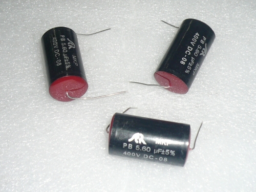 The original French SCR (s) 5.6UF 400V in the specification table of capacitor