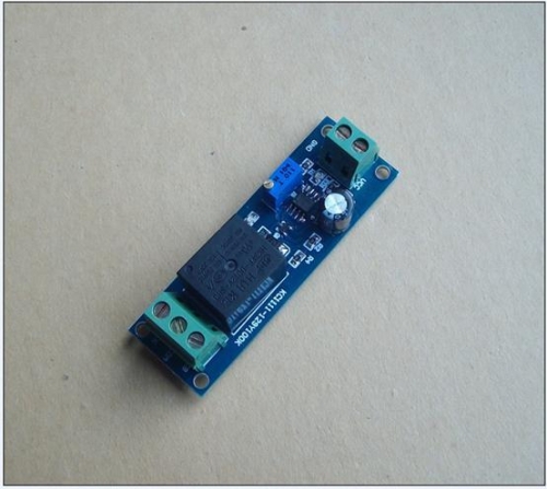 New and original relay, timing on-off output module, bistable switch, delay on-off (12V)