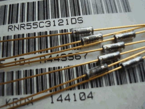 Origional Product Vishay Gold Pin 3.12 k s 3.3K 0.1% Glass Fiber High-Precision Fever Resistor