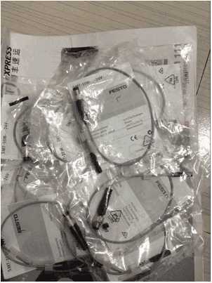 FESTO Sensor SMT-8M-A-PS-24V-E-0.3-M8D 574334