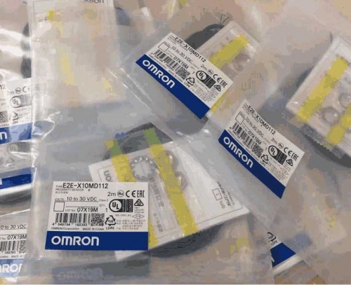 Origional Product Omron o m Ron Proximity switch E2E-X10 M D112 2M Brand New Genuine