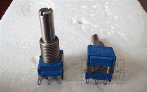 Imported US Bourns 53aaab28b40 300K Single Connection Potentiometer Handle Length 22 Mmx6.3