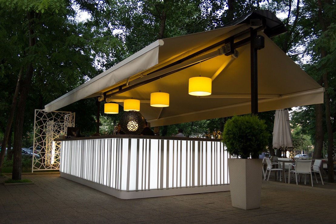 BC-023-01-out door modern bar counter led lighting L shape mental strip decoration special material1