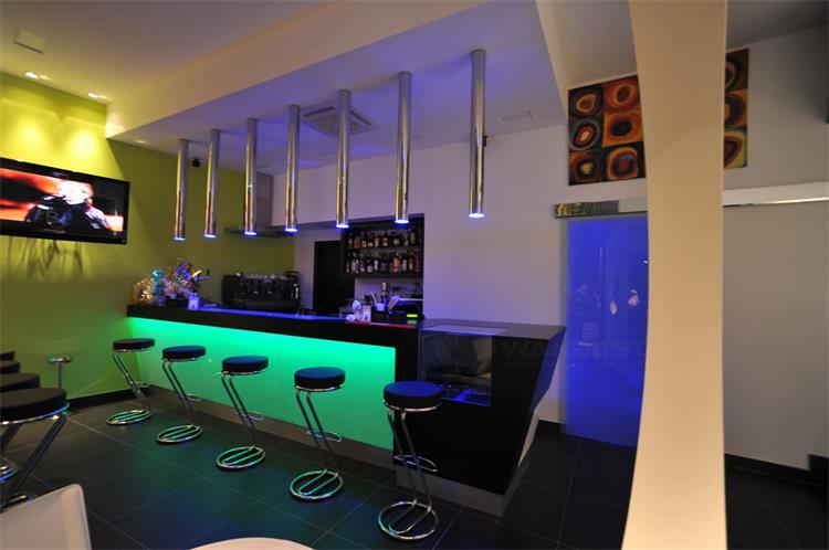 Small bar counter with LED 