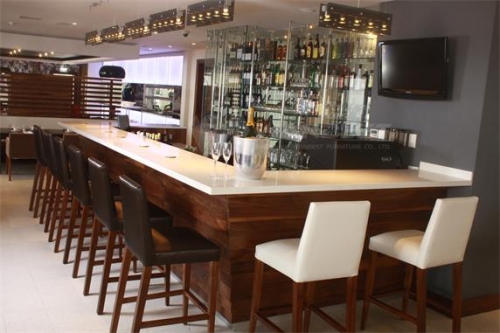 Stylish Bar Counter Artificial Marble Top With Chairs