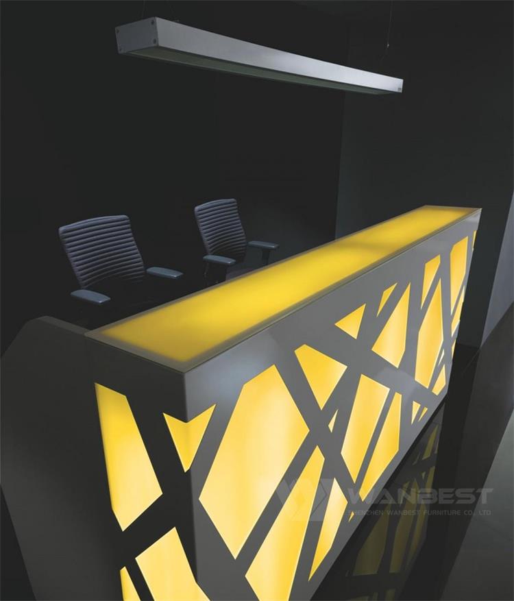Yellow LED light front counter 