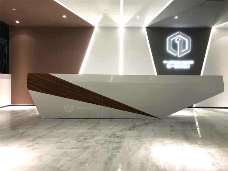 Straight corian reception desk 