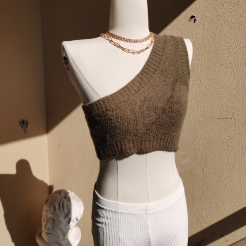 KNIT VEST -KHAKI