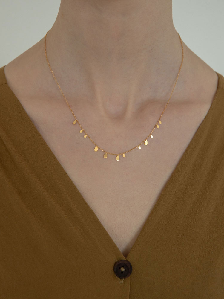 Shiny Fragment Necklace/Clavicle Chain