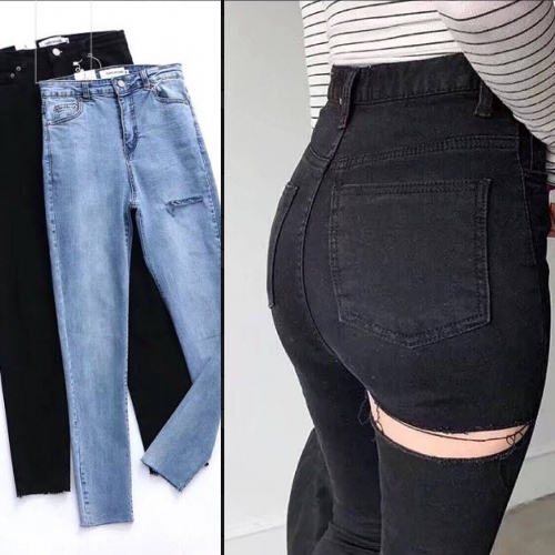 Jeans with a button cut back and forth