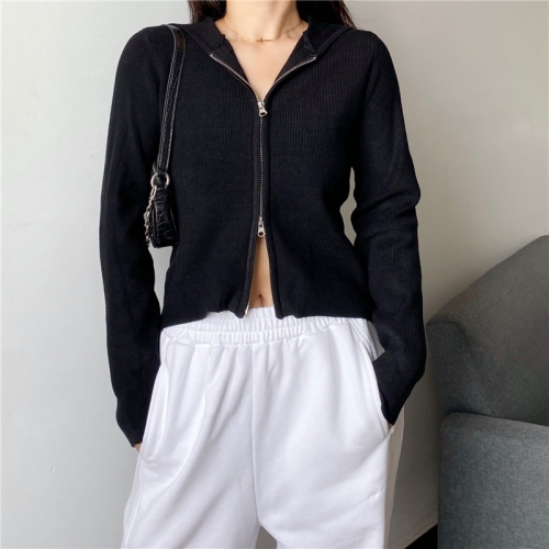 Short double zipper pull hooded long-sleeved knitted jacket