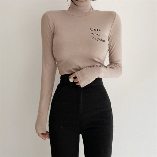 Turtleneck letter print T-shirt