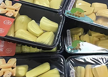 Fruit tray sealed packaging