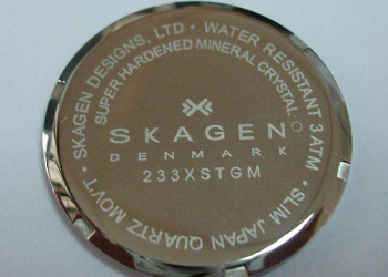 Ultraviolet laser marking on the metal cover