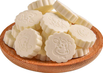 Large milk slices with custom patterns
