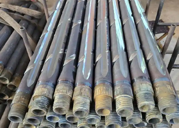 Tri-lobe spiral grooved cable-through drill pipe