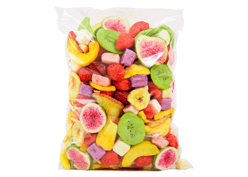 Freeze-dried mixed snacks with fruit, yogurt and vegetables