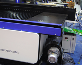 S&A特域CW-5000工業冷水機，冷卻精密鐳射切割機