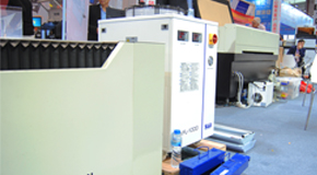 S&A特域光纖鐳射工業冷水機，冷卻薄板金屬廣告鐳射切割機