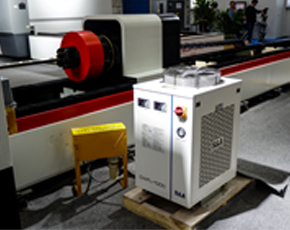 S&A特域CWFL-1000鐳射工業冷水機，冷卻全自動上下料專業鐳射切管機