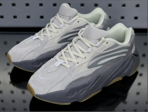 AD Yeezy Boost 700V2 FU7914“Tephra”