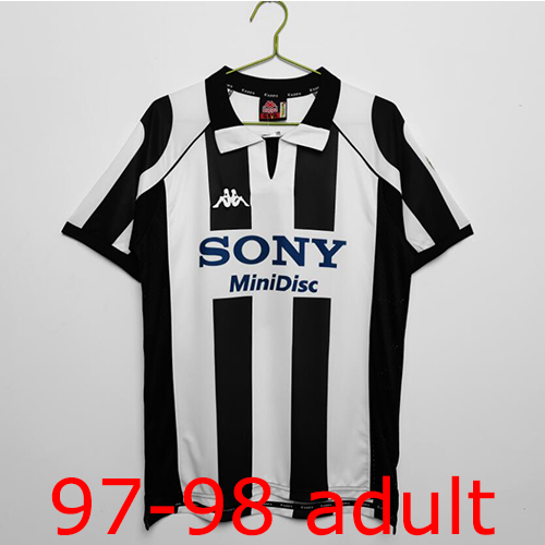 1997-1998 Juventus Home jersey Thailand the best quality