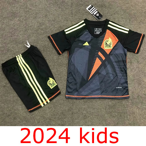 2024 Mexico Kids goalkeeper the best quality