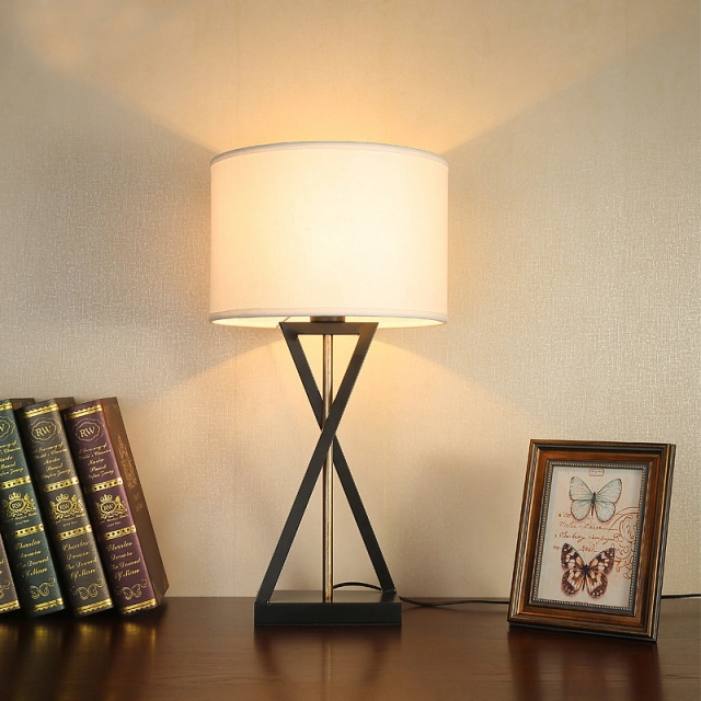22.83''H Drum Linen Shade 1 Light Table Lamp with Black Holder in Nordic Style