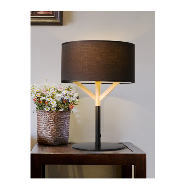 Modern Style 1 Light Fabric Table Lamp Bedside Lamp