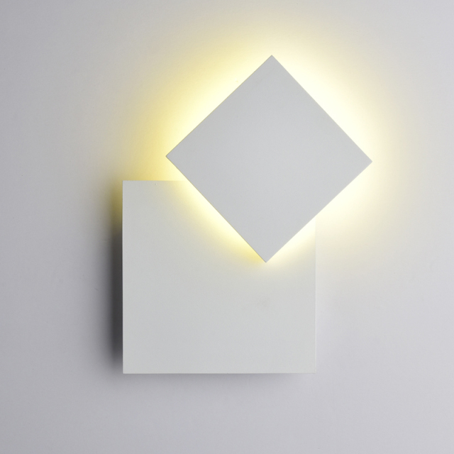 Contemporary 8W LED Adjustable Mini Wall Lamp in Modern Style