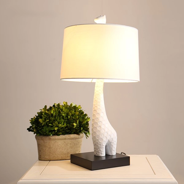 Modern Designer Lighting Giraffe Table Lamp in White