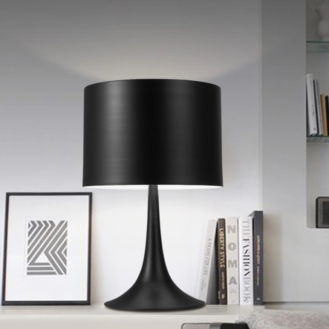 Modern Simple Black/White 1 Light Spun Light Table Lamp with Die-cast Aluminum Diffuser