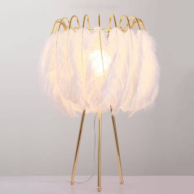 Modern 1-Light White Feather Table Light in Brass